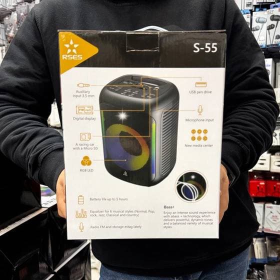 اسپیکر بلوتوثی RSES مدل S55 قابل حمل با نورپردازی RGB 2