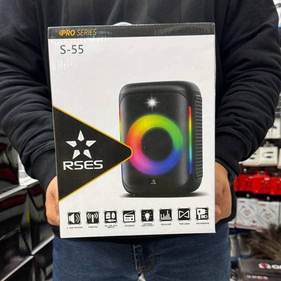 اسپیکر بلوتوثی RSES مدل S55 قابل حمل با نورپردازی RGB